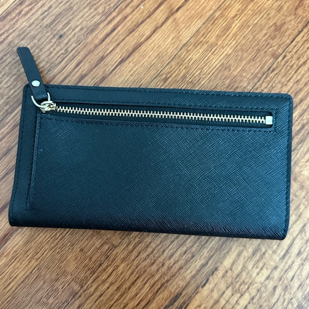 Kate Spade wallet - Picture 2 of 4